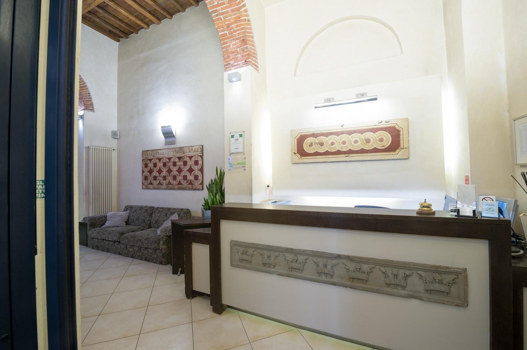 Hotel Cosimo de' Medici Firenze Esterno foto