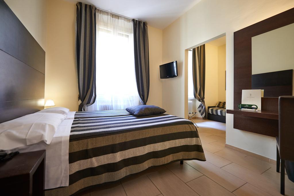 Hotel Cosimo de' Medici Firenze Esterno foto