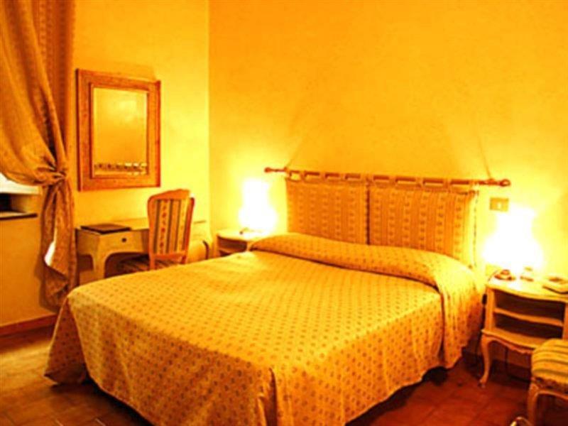 Hotel Cosimo de' Medici Firenze Camera foto